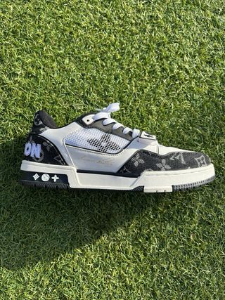 Zapatillas Louis Vuitton Blancas y Negras