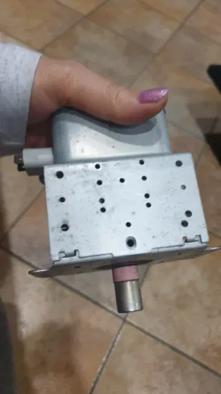 Magnetron Toshiba 2M229H(LG)