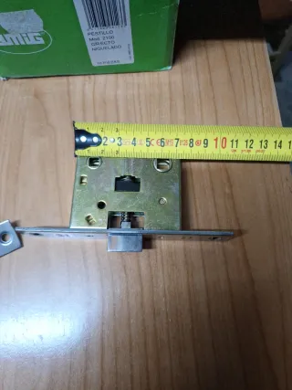 Picaporte Amig Mod. 2100 C/Recto Niquelado