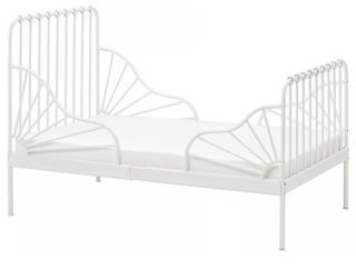 Cama infantil con colchón