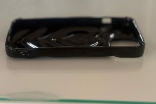 Funda iPhone lovewaves 12a  Al 15