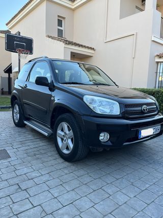 Toyota RAV4 2004