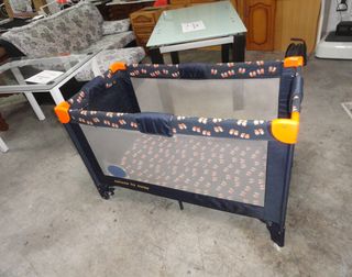 Cuna de viaje Nurse, buen estado