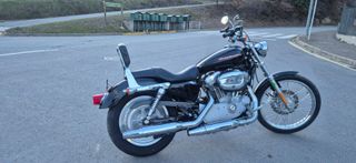 HARLEY-DAVIDSON 883 CUSTOM