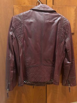 Chaqueta de piel ORPELL granate talla 42