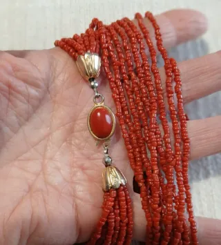 Collana torchon corallo