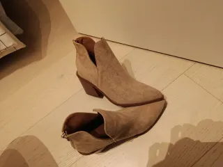 Botines marrones de ante