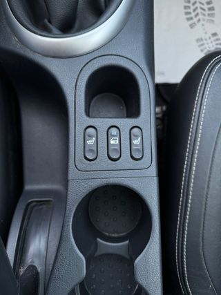 Nissan Qashqai+2 2012