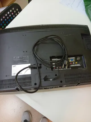 Televisor LCD Samsung 22 Negro