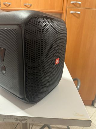 Vendo altavoz JBL