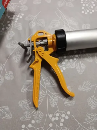 Pistola Sika de cartucho de silicona Profesional