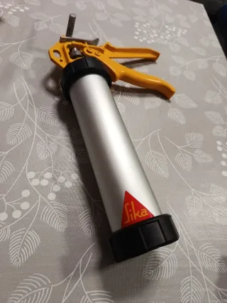 Pistola Sika de cartucho de silicona Profesional