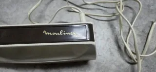 Cuchillo Eléctrico Moulinex con Soporte