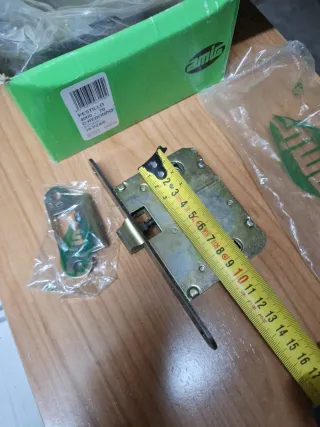 Picaporte Amig 4000-70 C/Condena Cuero