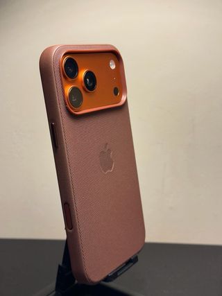 3 Fundas para iPhone 17 Pro Max TechWoven