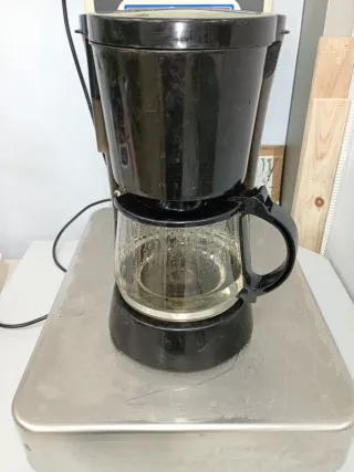 Cafetera Grande. 1 litro de Café. ORBEGOZO.