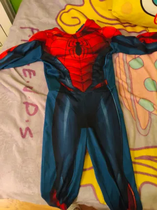 Disfraz niño de Hulk y Spiderman 2 y 3 años.