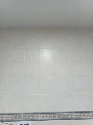 Alquilo una habitación muy amplia en villa nueva d