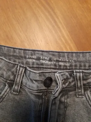 Pantalón corto vaquero gris Talla 6/7