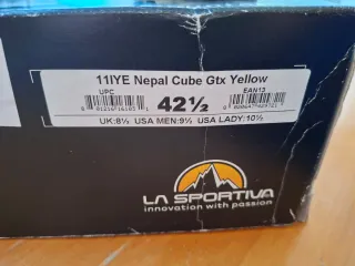 Botas de Montaña La Sportiva Amarillas
