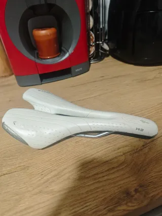 Sillín Specialized blanco