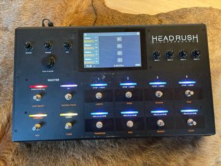 HeadRush Looperboard + Tapa Protectora + Rack