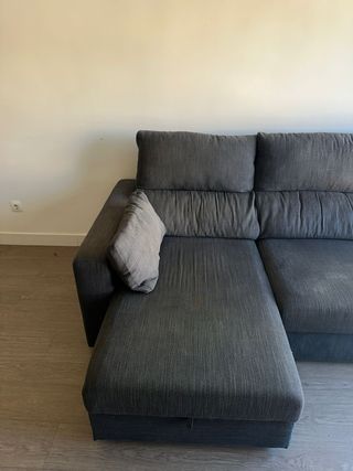 Sofá chaise longue de IKEA en buen estado
