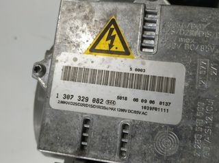 1307329082 faro derecho mercedes-benz clase 543124