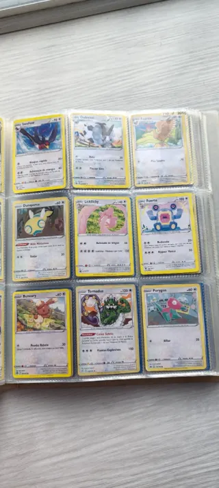 Pokémon V/VMAX/GX