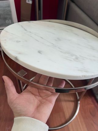 Mesa auxiliar de mármol Zara Home