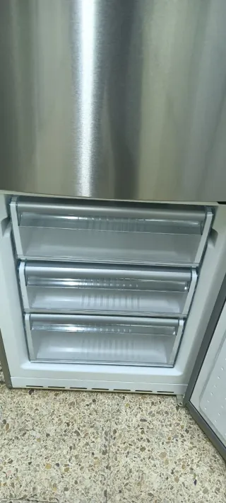 Nevera Bosch Acero Inoxidable no Frost energía A+