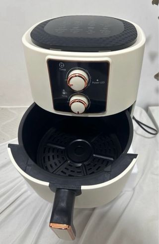 Freidora de aire con pantalla digital