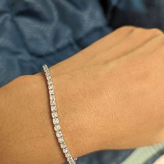 Bracciale tennis argentato con diamanti