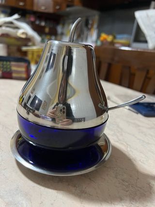 Zuccheriera in vetro blu a forma di pera vintage