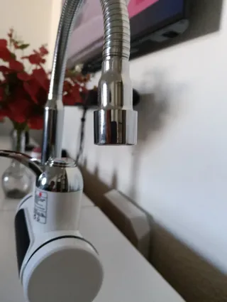 Grifo Calentador Agua Eléctrico Instantáneo 3000w