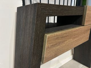 Mueble de entrada moderno con dos cajones