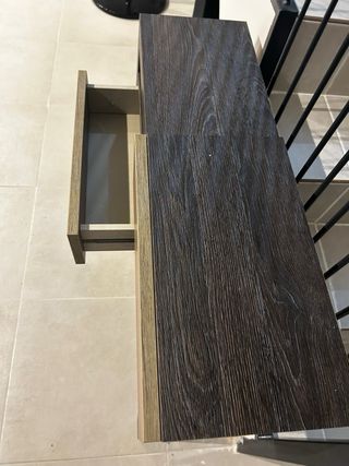 Mueble de entrada moderno con dos cajones