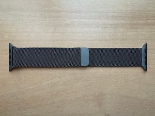 Apple Watch 45mm. Graphite Milanese Loop