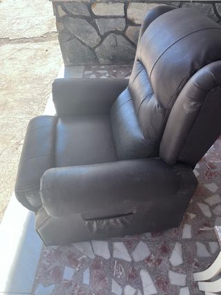 Sillón Eléctrico de Cuero Marrón Oscuro