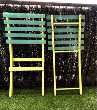 Juego Sillas Exterior y Cojines.  Precio por las 2