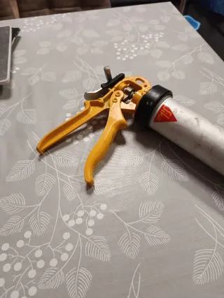 Pistola de Cartucho de  silicona Sika