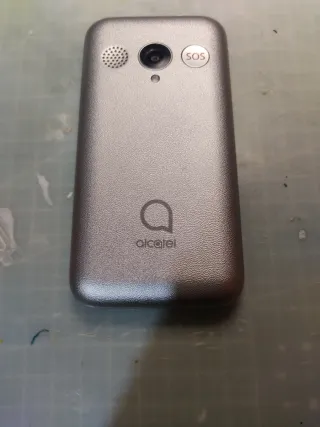 Teléfono Alcatel 2019G Para personas mayores
