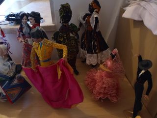 Lotto 13 bambole dal mondo