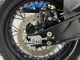 Husqvarna Svartpilen 2025