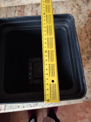 Maceta de plástico negra (25x20 cm)