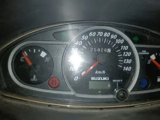 Suzuki Burgman 125cc 2005 Plata