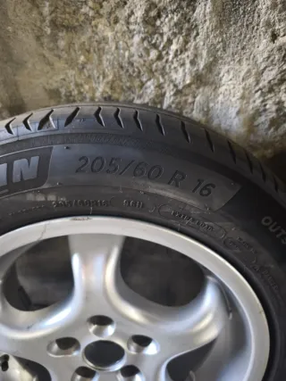 Llantas R16 Neumáticos 205/60 R16 96H