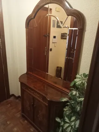 Mueble de entrada madera y cristal