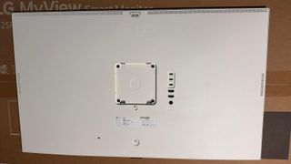 Monitor LG 32sr85u blanco, Smart MyView, 4k, HDR10