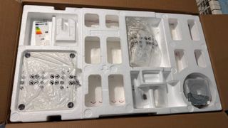 Monitor LG 32sr85u blanco, Smart MyView, 4k, HDR10